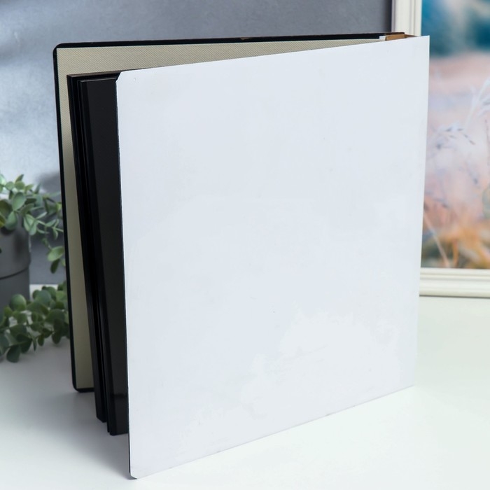 Фотоальбом магнитный 20 листов Фотоальбом магнитный 20 листов "Роза с шипами" в коробке, дерево, стразы 34х4х33 см