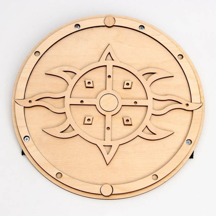 Деревянное оружие «Щит» 25×25×3,2 см Деревянное оружие «Щит» 25×25×3,2 см