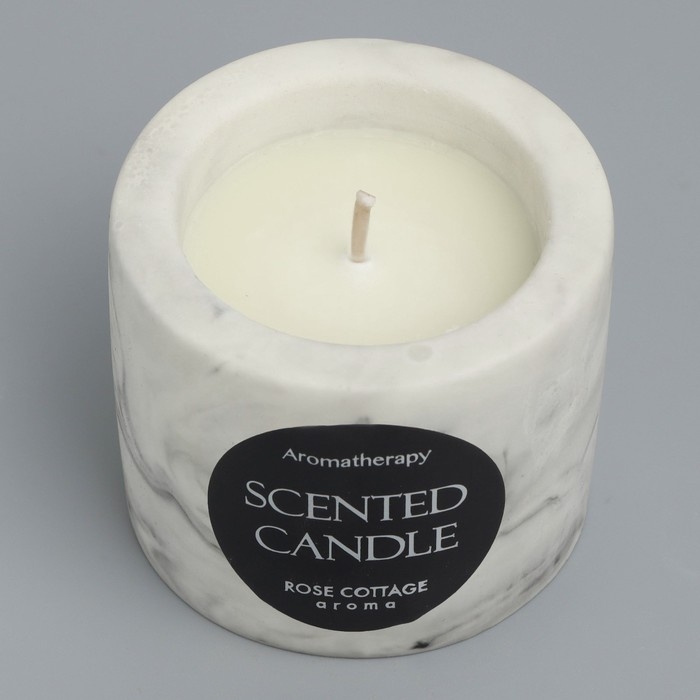 Свеча в бетоне ароматическая  Свеча в бетоне ароматическая "Лилия", соевый воск