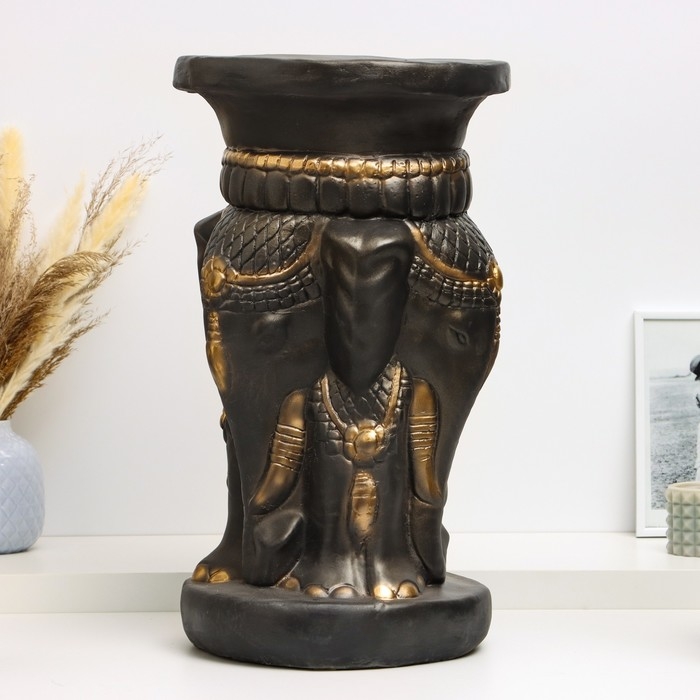 Фигура - подставка Фигура - подставка "Три слона" 28х28х50см, черное золото