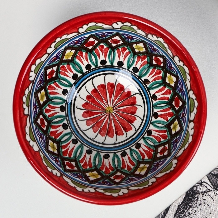 Набор салатников Риштанская керамика Набор салатников Риштанская керамика "Узоры", 15 см, 3 шт, в подарочной упаковке, красные