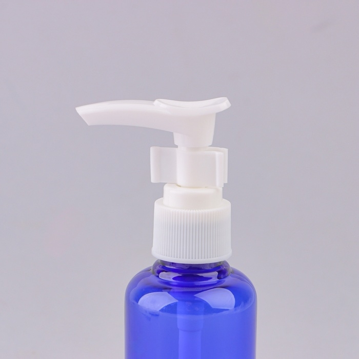 Бутылочка для хранения, с дозатором, 50 мл, цвет синий/белый Бутылочка для хранения, с дозатором, 50 мл, цвет синий/белый