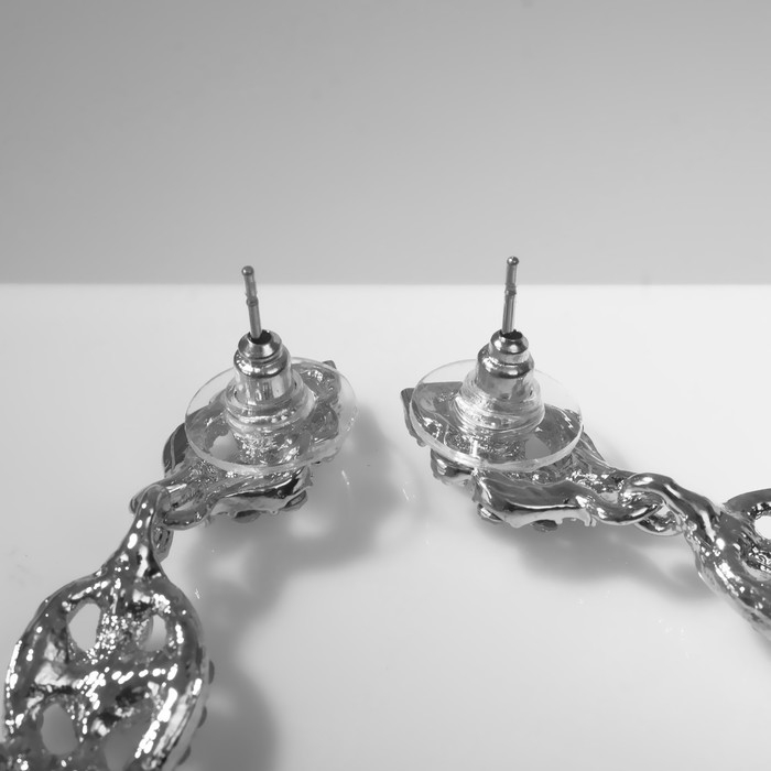 Серьги висячие со стразами «Ажурные» восторг, цвет белый в серебре, 9 см Серьги висячие со стразами «Ажурные» восторг, цвет белый в серебре, 9 см