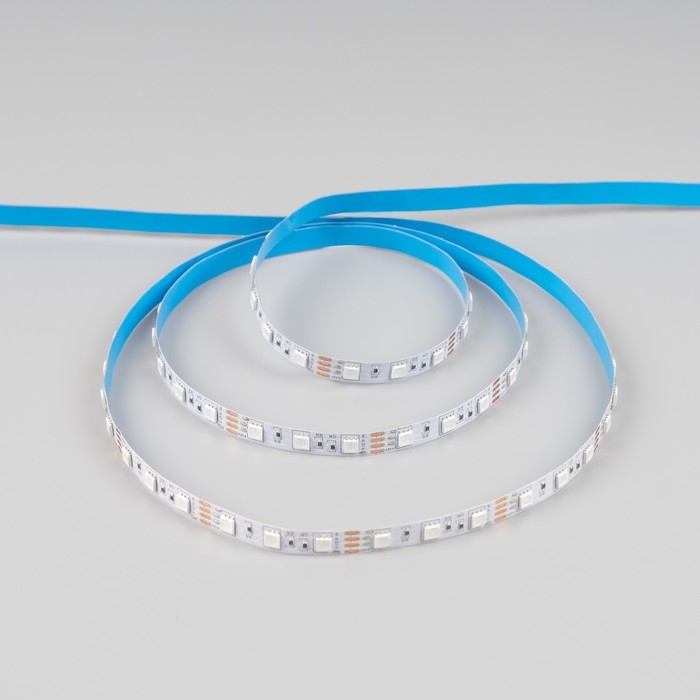 Светодиодная лента Apeyron Electrics 5 м, IP20, SMD5050, 60 LED/м, 14.4 Вт/м, 12 В, RGB