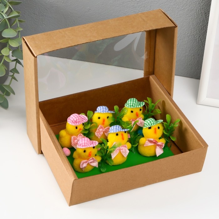 Сувенир пасхальный Сувенир пасхальный "Цыпленок в шляпке и тремя яичками" набор 6 шт 5,5х12,5х18 см