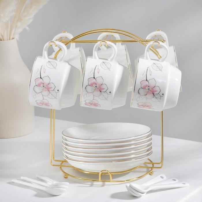 Сервиз чайный керамический на металлической подставке «Роза», 19 предметов: 6 чашек 170 мл, 6 блюдец 13,5 см, 6 ложек, цвет белый Сервиз чайный керамический на металлической подставке «Роза», 19 предметов: 6 чашек 170 мл, 6 блюдец 13,5 см, 6 ложек, цвет белый