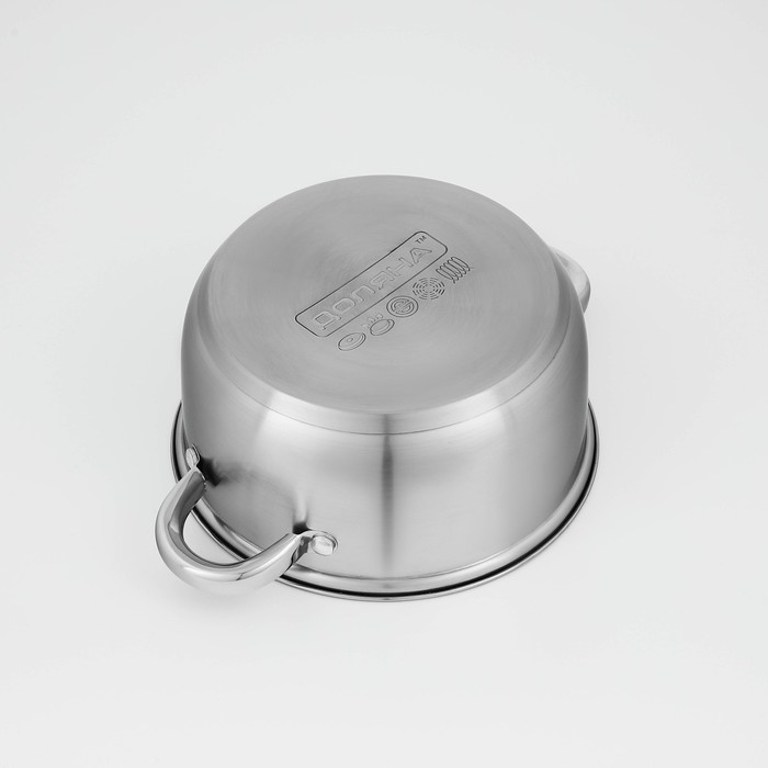 Кастрюля из нержавеющей стали Доляна «Гретте», 2,3 л, d=18 см, с крышкой, капсульное дно, индукция Кастрюля из нержавеющей стали Доляна «Гретте», 2,3 л, d=18 см, с крышкой, капсульное дно, индукция