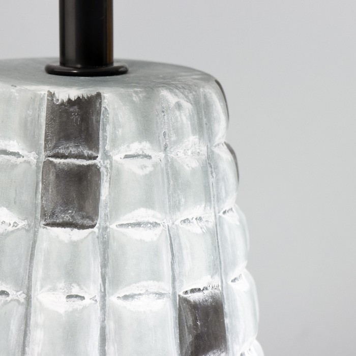 Настольная лампа Настольная лампа "Сулитан" E14 40Вт серый 20х20х33 см RISALUX