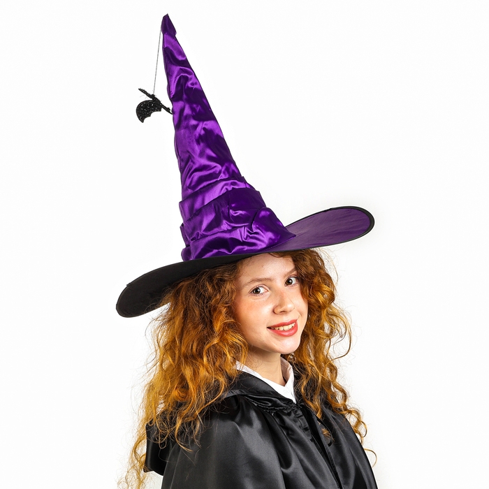 Карнавальная шляпа «Фиолетовая», драпированная, с летучей мышью, р. 56 – 58 Карнавальная шляпа «Фиолетовая», драпированная, с летучей мышью, р. 56 – 58