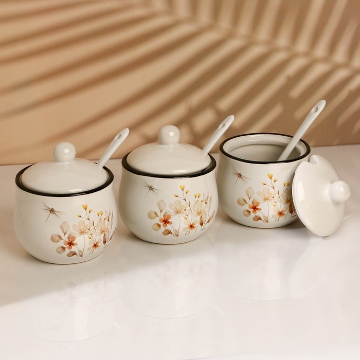 Банки керамические для специй на металлической подставке «Цветы», 200 мл, 3 шт Банки керамические для специй на металлической подставке «Цветы», 200 мл, 3 шт