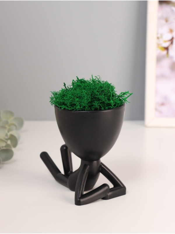 Кашпо пластиковое "Мистер Грин на лайте" 9,7*12*7,3 см черный