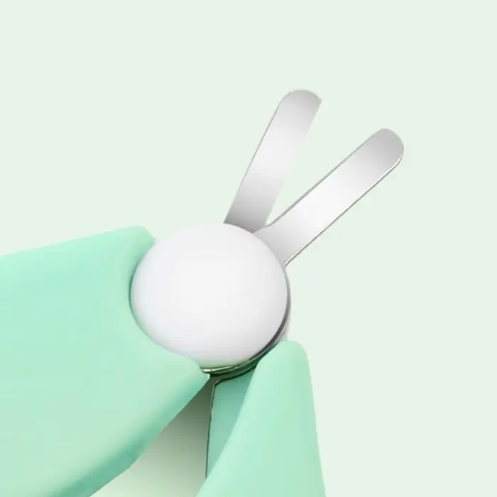 Ножницы маникюрные, детские, с защитным колпачком, зеленый