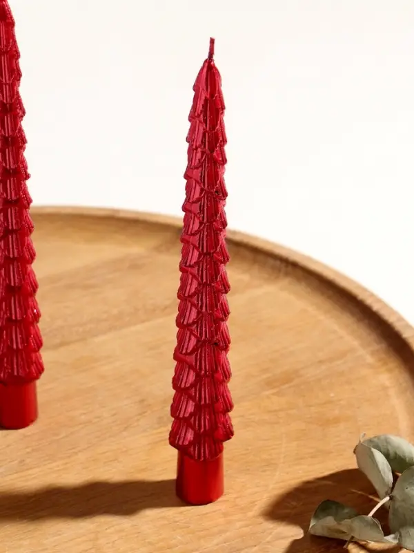 Набор новогодних свечей Набор новогодних свечей "Ель" 1,9х1,9х20 см, 2 шт, красный металлик