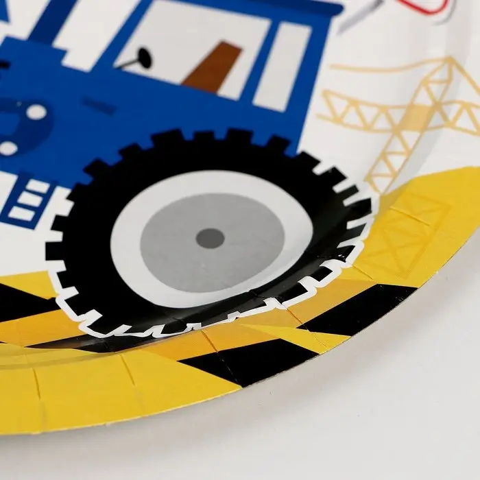 Тарелка бумажная «С днём рождения! Трактор», 23 см, в наборе 6 штук