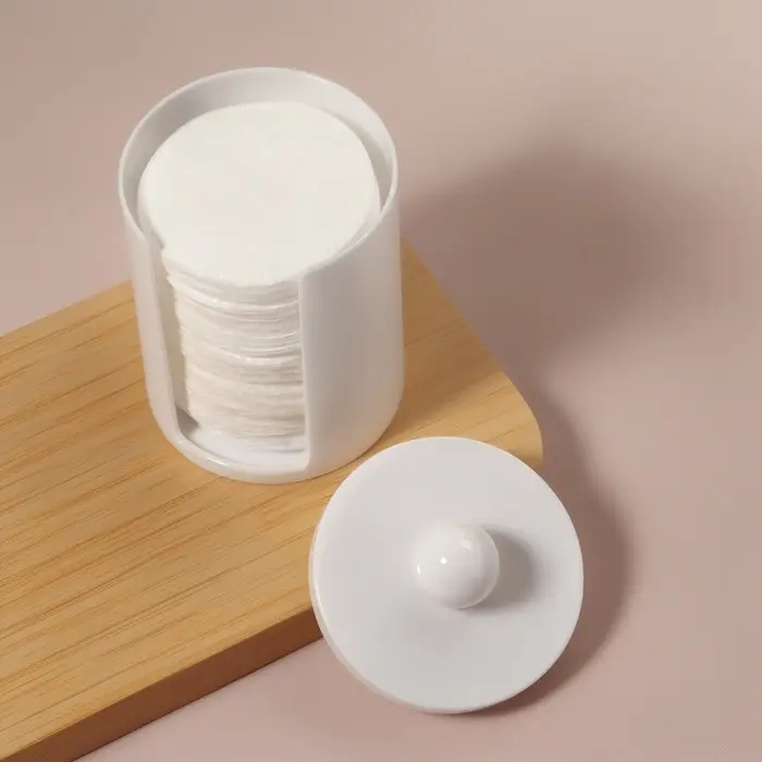 Органайзер для ватных дисков, с крышкой, d=6.7&times;11 см, белый