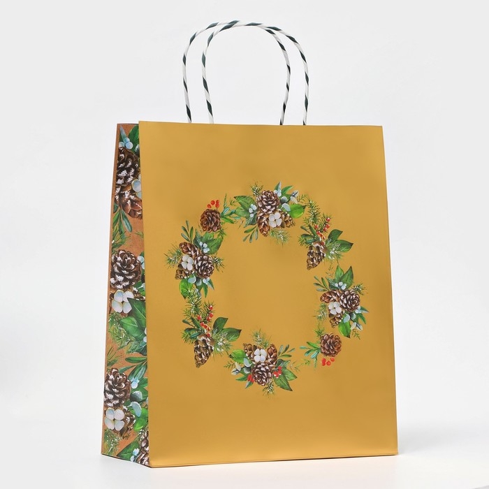 Новый год. Пакет бумажный подарочный новогодний крафт Новый год. Пакет бумажный подарочный новогодний крафт "Волшебного нового года" 26 х 32 х 12 см.