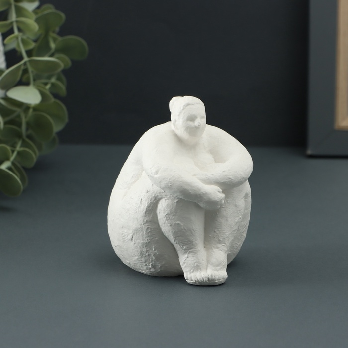 Фигура  Фигура "Дама" 10х7х10см, белая
