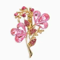 Брошь &laquo;Цветок Трилистник&raquo;, розовая в золоте