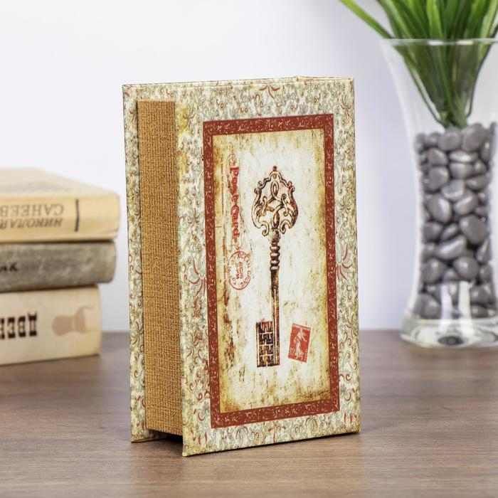 Сейф-книга дерево шёлк  Сейф-книга дерево шёлк "Ключик" 17х11х5 см