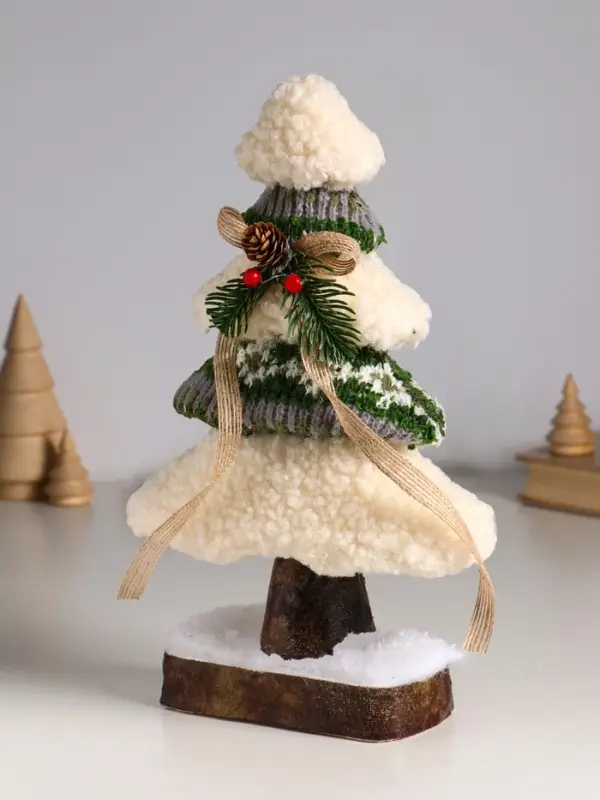 Декор  Декор "Вязаная ёлочка с бантом" 19х8х30 см