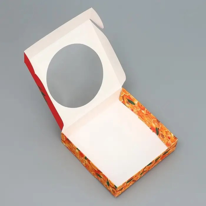 Коробка для макарун с низкими бортами «Сладкого нового года», 11×11×3 см