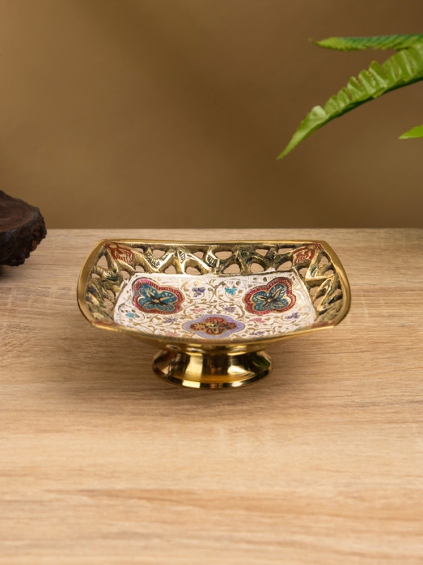 Блюдо сервировочное на ножке "Клевер" латунь 10х10х4 см