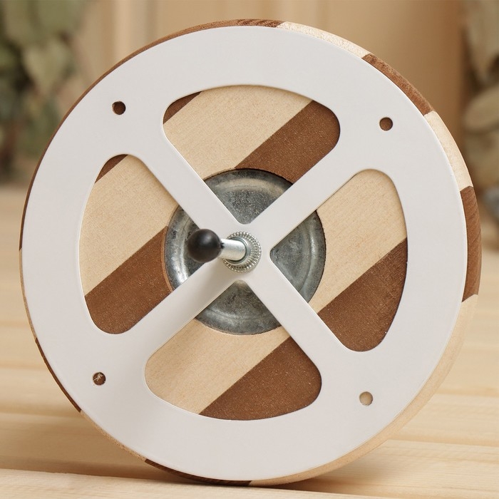 Вентиляционный клапан Вентиляционный клапан "Зебра", D=10см, липа, основание металл