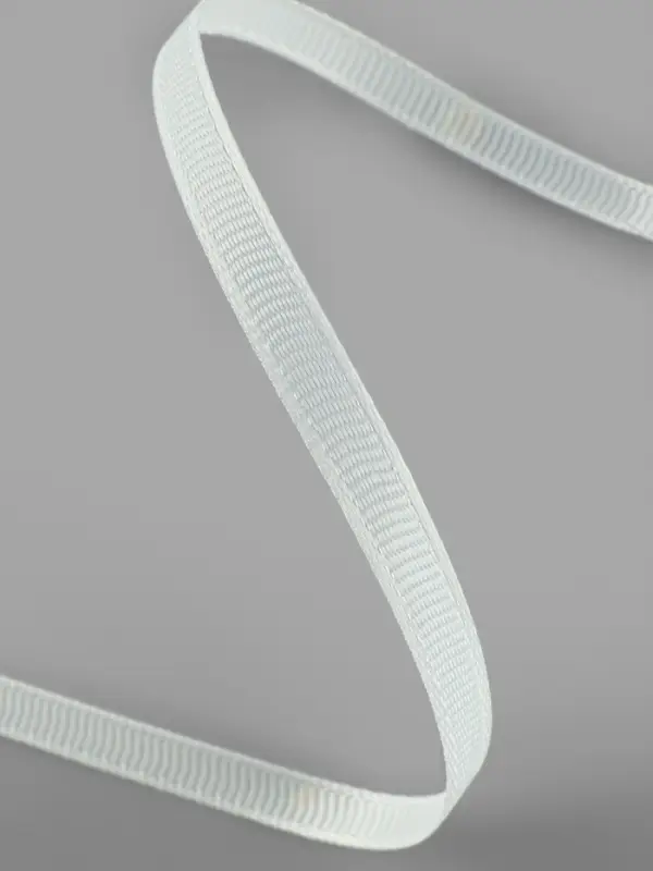 Лента репсовая, 6 мм, 23&plusmn;1 м, молочная №08