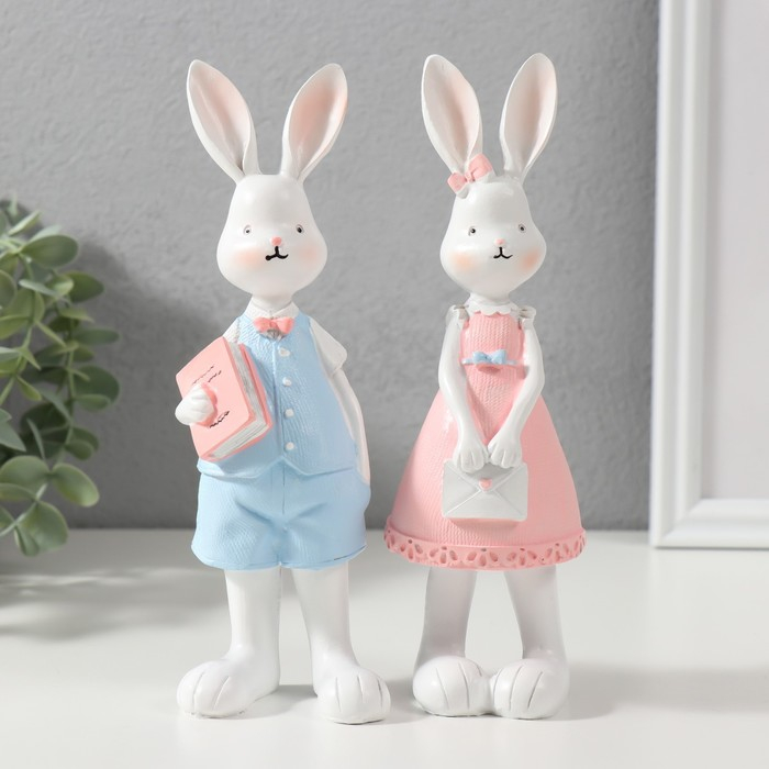 Сувенир полистоун Сувенир полистоун "Зайка в бежевом платье/Заяц в шортах и жилетке" МИКС 19,5х4,5х6,5 см
