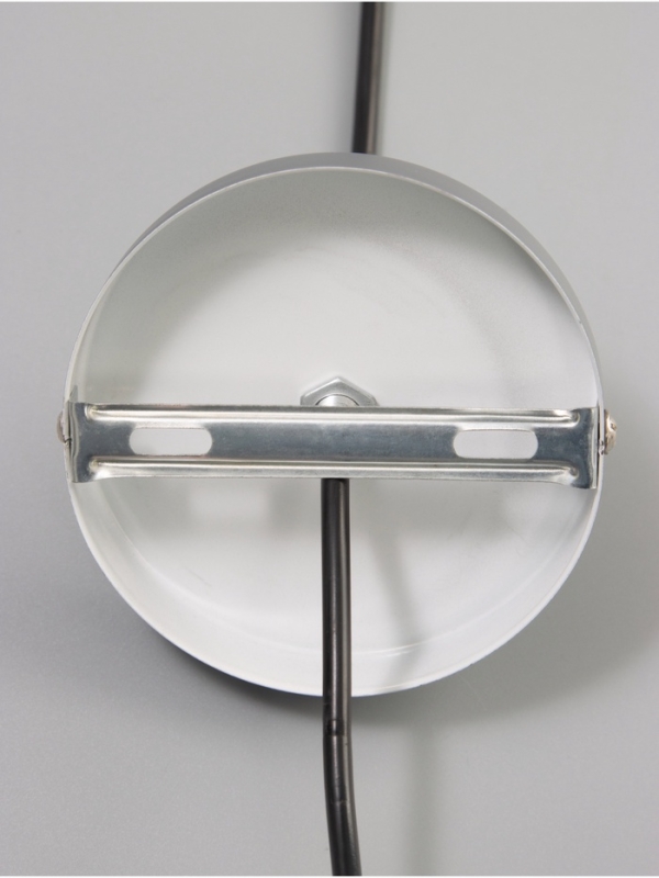 Светильник BayerLux 34857/1 E27 40Вт серый 18х18х26-126 см Светильник BayerLux 34857/1 E27 40Вт серый 18х18х26-126 см