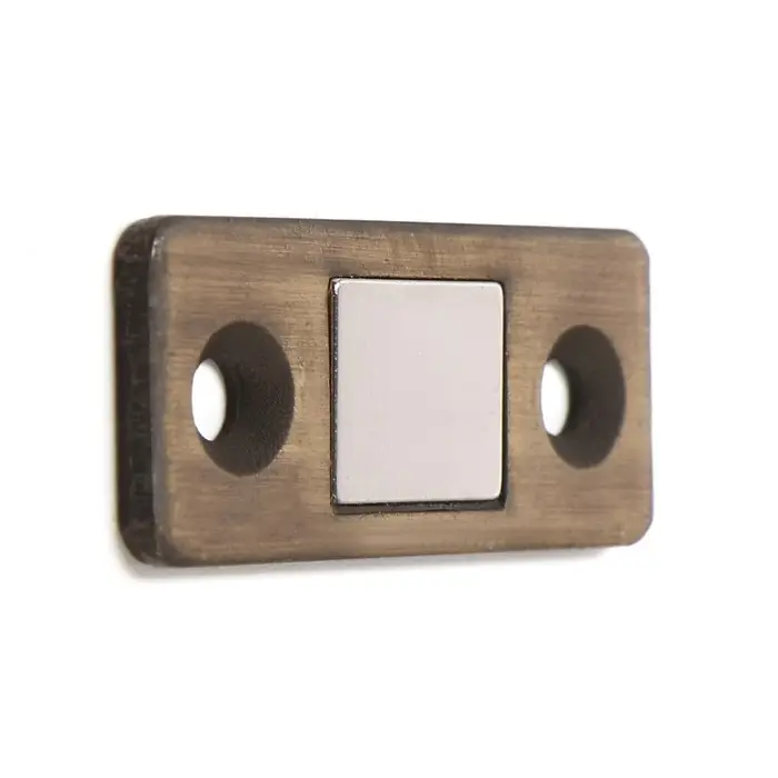 Магнитная защелка ТУНДРА, цвет бронза