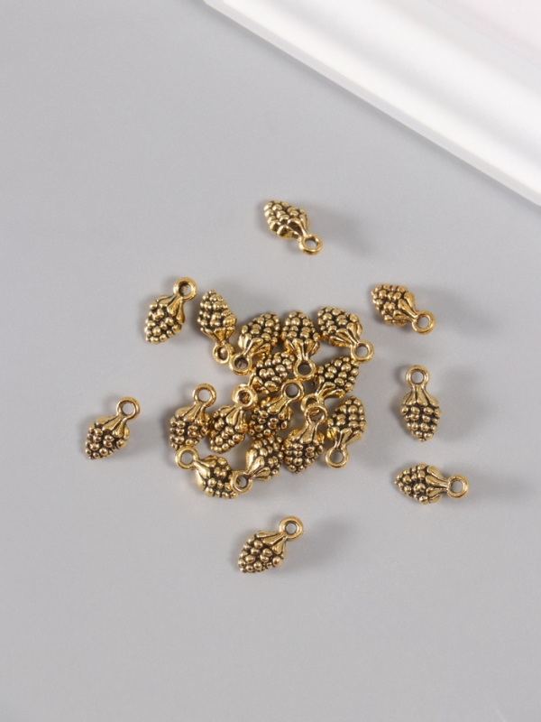 Декор металл для творчества Декор металл для творчества "Золотая шишка" 1х0,6см, набор 20 шт