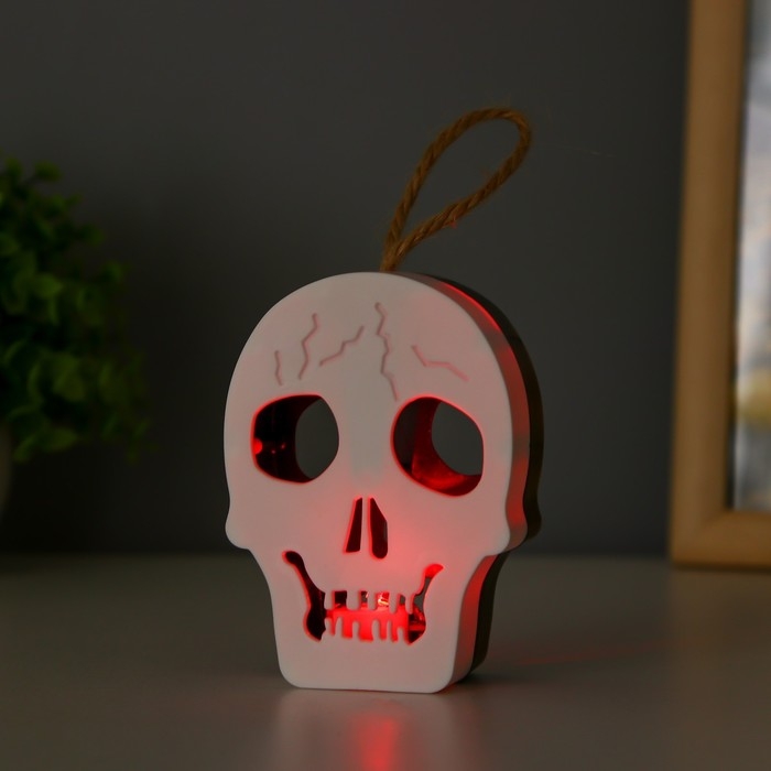 Ночник  Ночник "Череп" LED 1Вт RGB от батареек LR1130  бело-черный 9,5х4х5см RISALUX