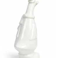 Фигурка декоративная &laquo;Гусь в шарфике и колпаке&raquo;, керамика, 10.3&times;5.4&times;16 см, белая
