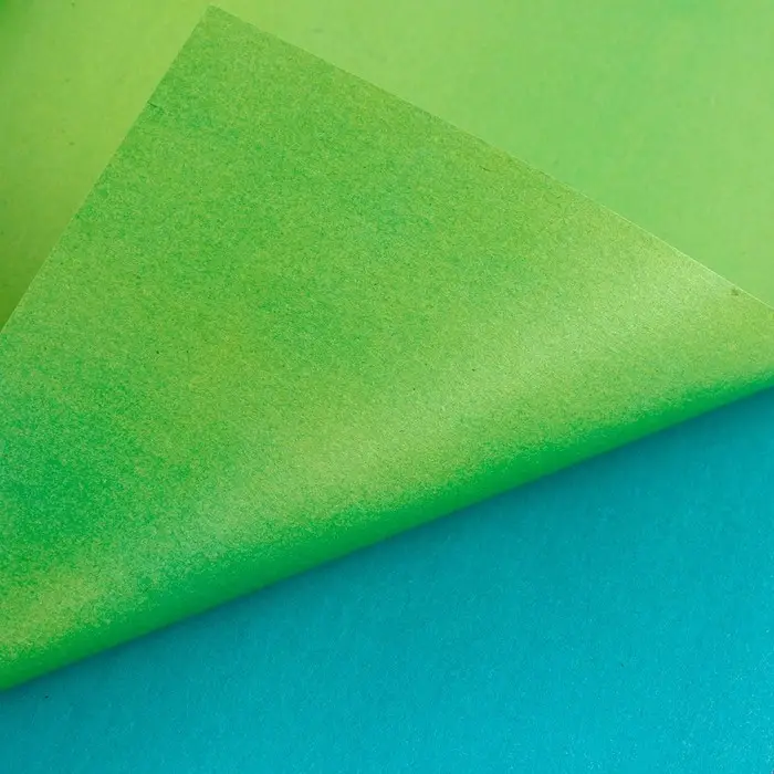 Цветная бумага, А4, 16 листов, 16 цветов, немелованная, двусторонняя, на скрепке, 48 г/м&sup2;, &laquo;Синий трактор&raquo;