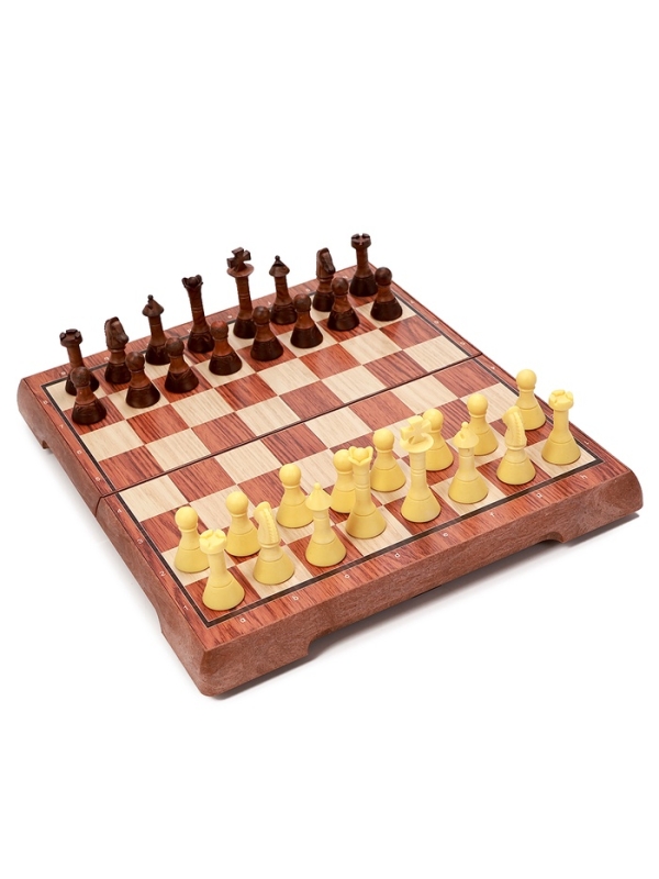 Шахматы 25 х 22 см, король h-4.8 см, пешка h-2.7 см Шахматы 25 х 22 см, король h-4.8 см, пешка h-2.7 см