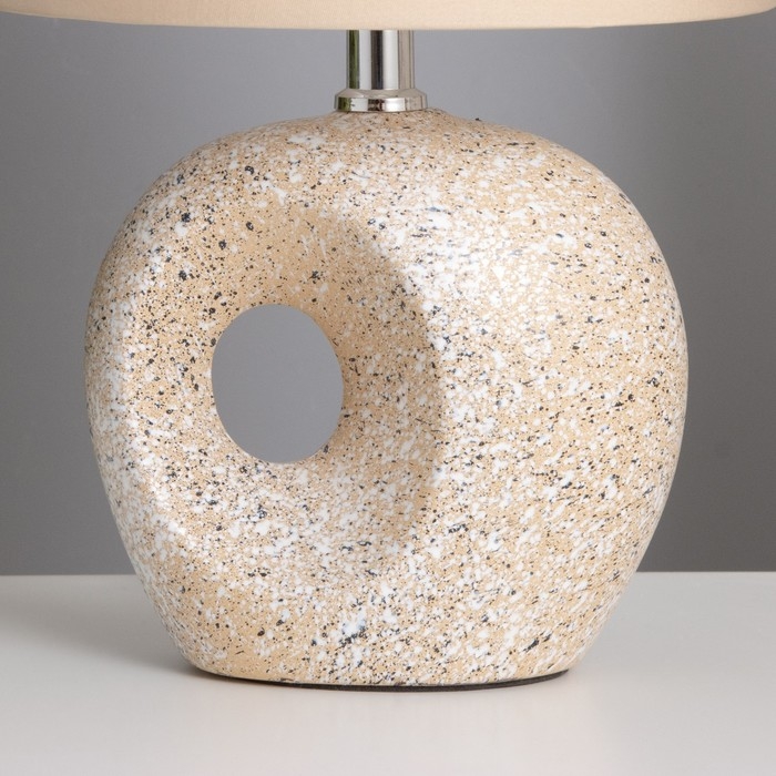 Лампа настольная Лампа настольная "Инес" 1х40Вт Е14 бежевый 20х20х30см