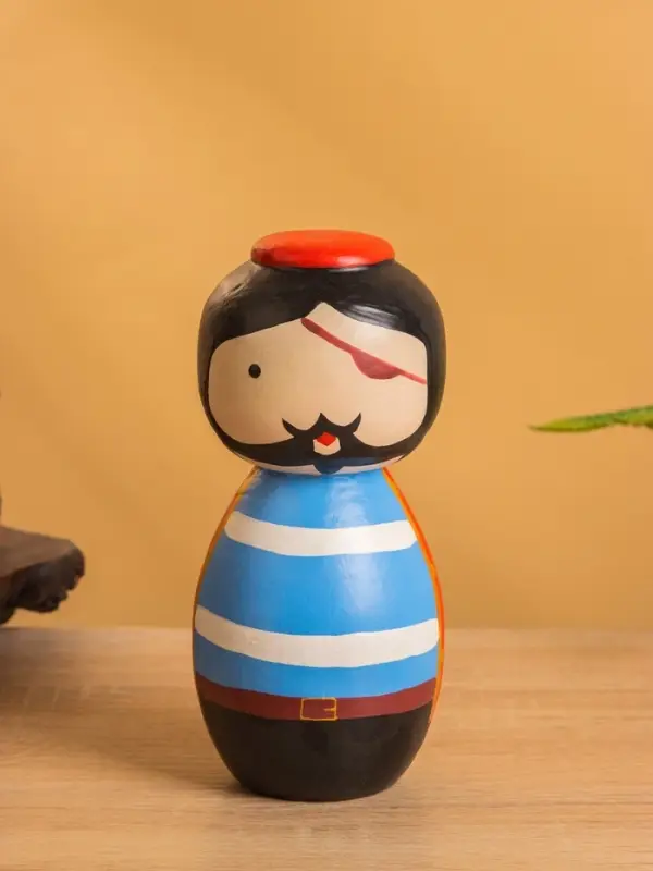 Японская кукла кокеши &laquo;Пират&raquo;, 7&times;7.5&times;15 см