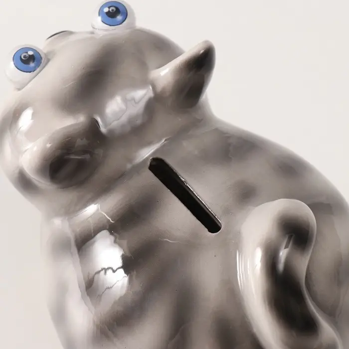 Копилка для денег &laquo;Котик-пучеглаз серый полосатый&raquo;, керамика, 11&times;15.2&times;13.4 см