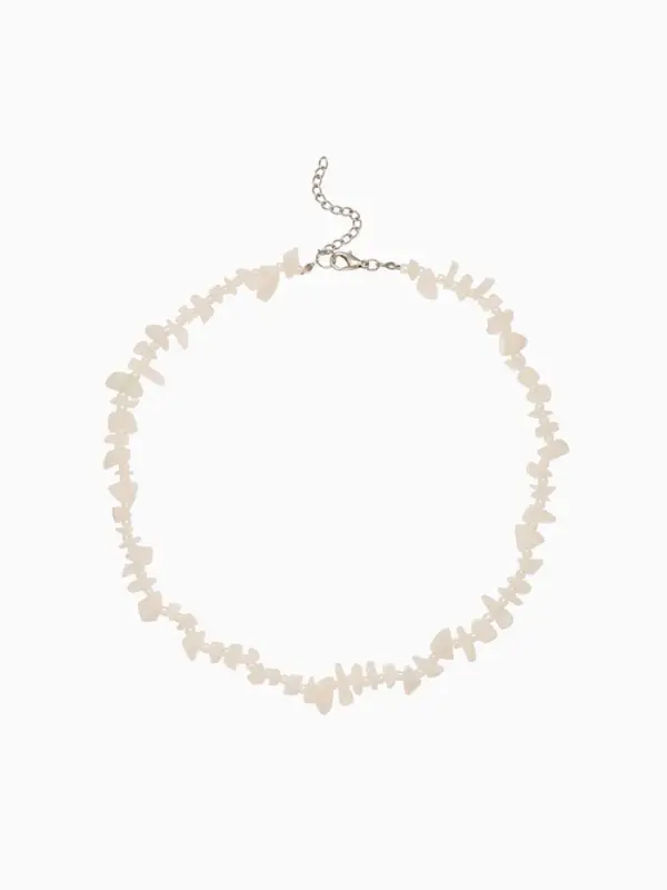 Ожерелье из камня, 45 см, белое