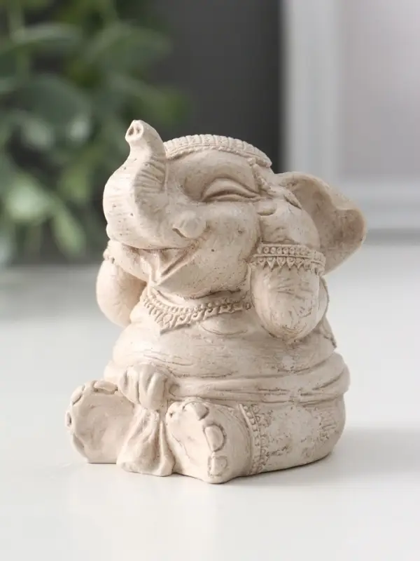 Фигура «Слон ничего не слышу», 7×5.5×6 см, слоновая кость