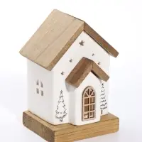 Фигурка керамическая с подсветкой &laquo;Домик с ёлочками&raquo; 9.2&times;7.6&times;10.8 см