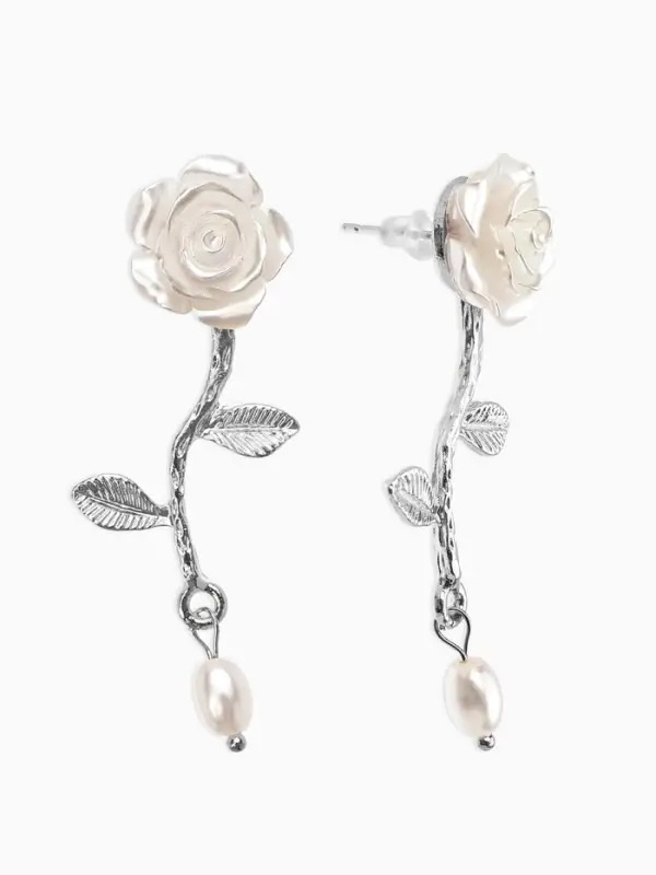 Серьги Серьги "Цветок розы", цвет белый в серебре