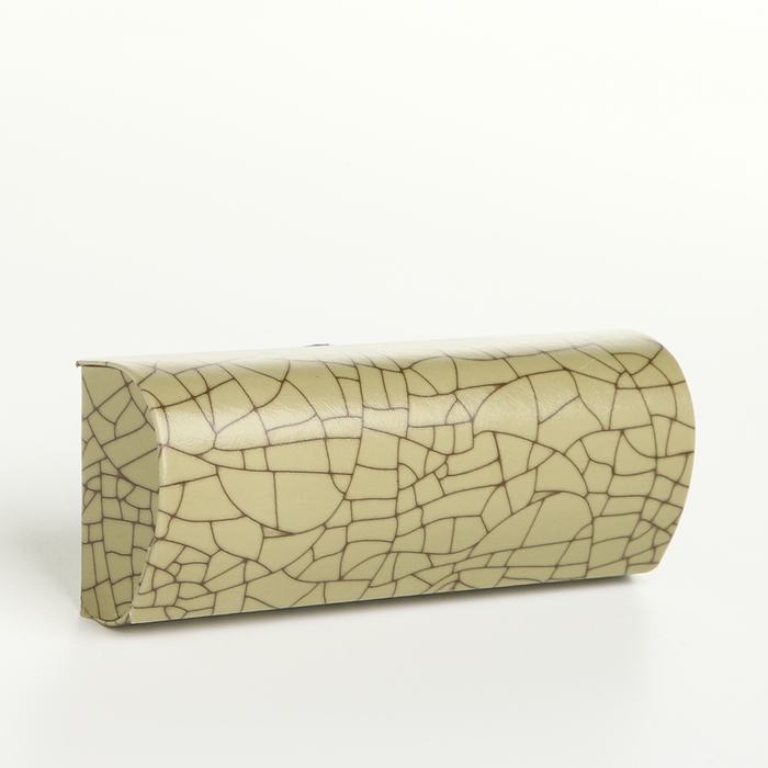 Футляр для очков на хлопушке, длина 15,5 см, цвет хаки Футляр для очков на хлопушке, длина 15,5 см, цвет хаки