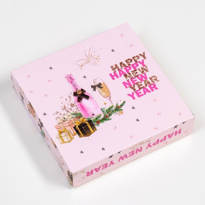 Новый год. Коробка для конфет 16 шт  Новый год. Коробка для конфет 16 шт "Праздничный блеск" подарочная новогодняя упаковка, 17,7 х 17,7 х 3.8 см.