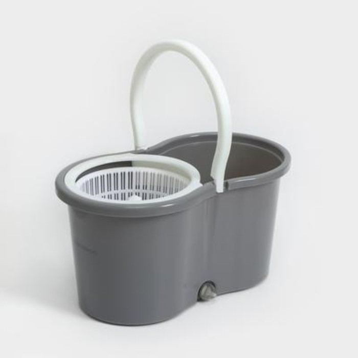 Швабра с отжимом и ведро на колёсиках с пластиковой центрифугой Доляна, 14 л, швабра, запасная насадка из микрофибры, цвет МИКС Швабра с отжимом и ведро на колёсиках с пластиковой центрифугой Доляна, 14 л, швабра, запасная насадка из микрофибры, цвет МИКС