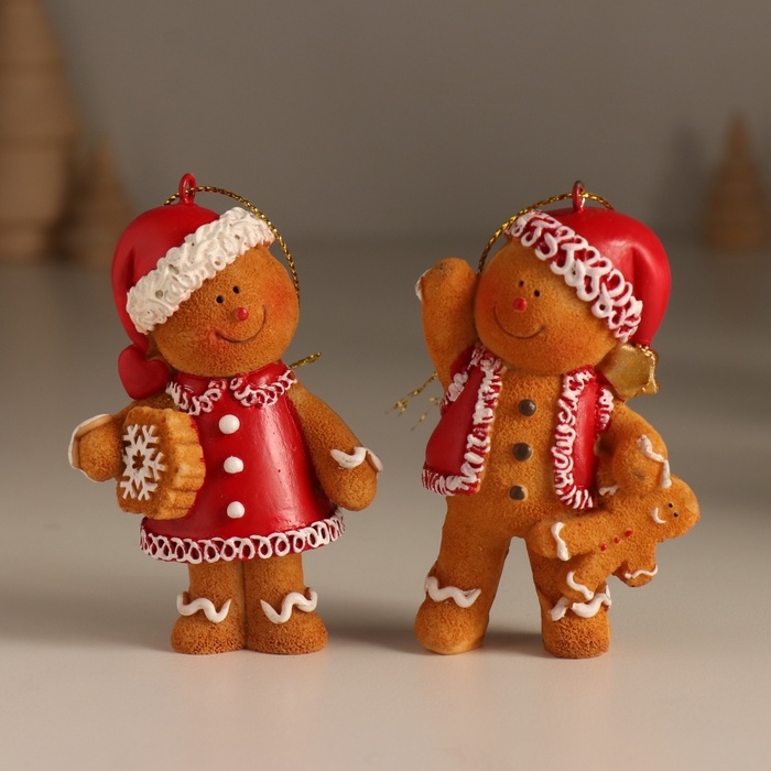 Сувенир полистоун подвеска  Сувенир полистоун подвеска "Имбирный снеговик в новогоднем наряде" МИКС 5,5х4х8,5 см