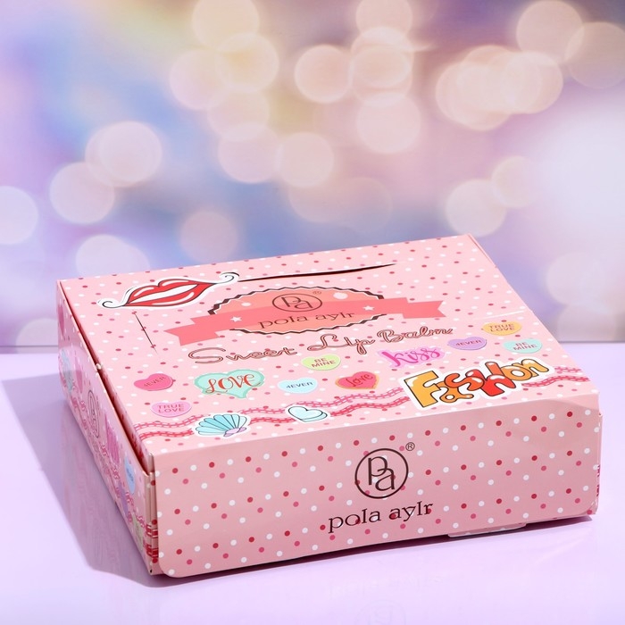 Бальзам для губ «Поцелуй», микс цветов и запахов Бальзам для губ «Поцелуй», микс цветов и запахов