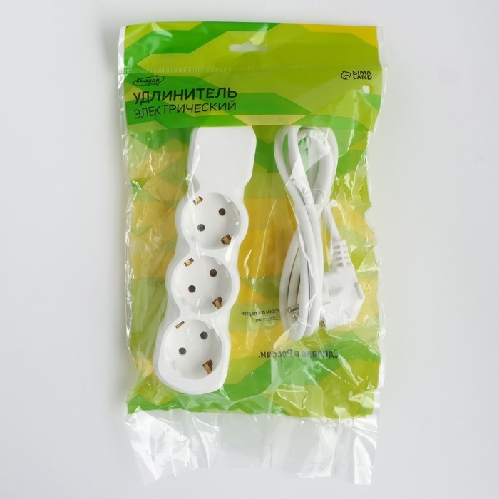 Удлинитель Luazon Lighting ECO, 3 розетки, 1,7 м, 16 А, 3500 Вт, ПВС 3х1 мм2, с з/к Удлинитель Luazon Lighting ECO, 3 розетки, 1,7 м, 16 А, 3500 Вт, ПВС 3х1 мм2, с з/к