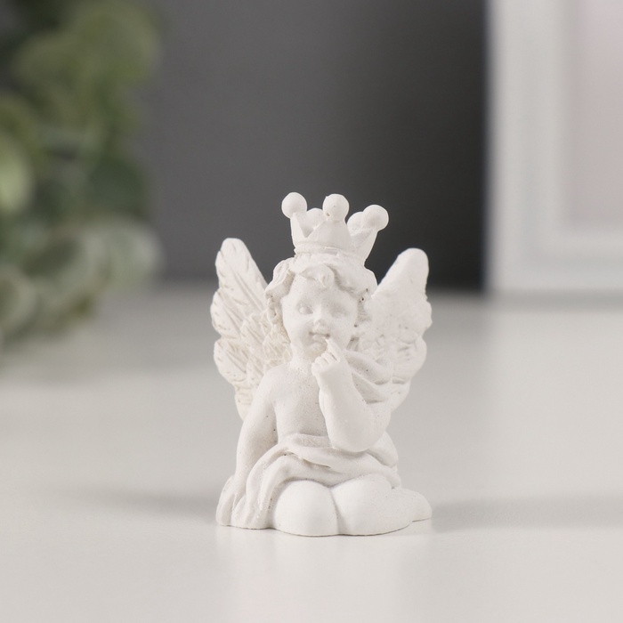 Сувенир полистоун Сувенир полистоун "Ангелочек в короне" белый МИКС 3х3х5 см